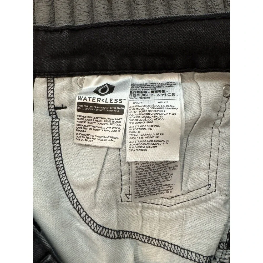 Levis 541 Mens Black Jeans 38x32